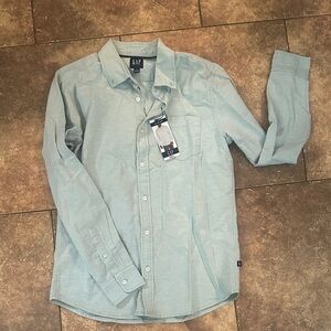 GAP Men's Casual Light Green Button Down Shirt